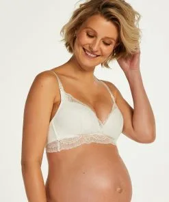 Vorgeformter, Bügelloser Still-BH Gracie - Weiß