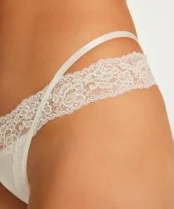 Extra Niedriger V-String Elliena - Weiß -Unterwäschegeschäft 195940 2