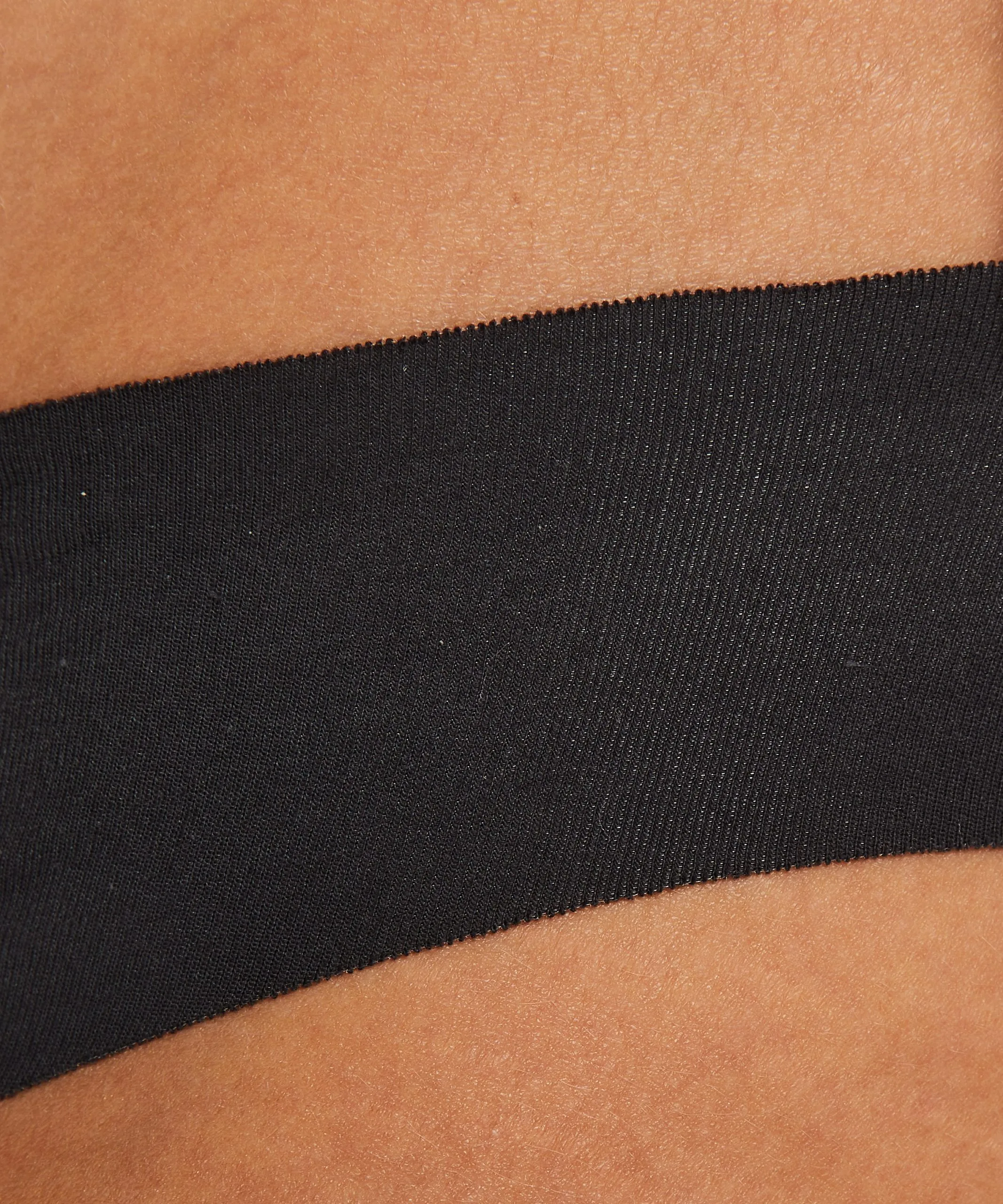 6er-Pack Invisible Strings - Weiß 4 6er-Pack Invisible Strings - Weiß – Bild 2