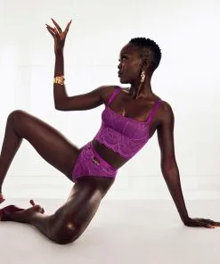 Hoch Ausgeschnittener String Nyakim - Lila